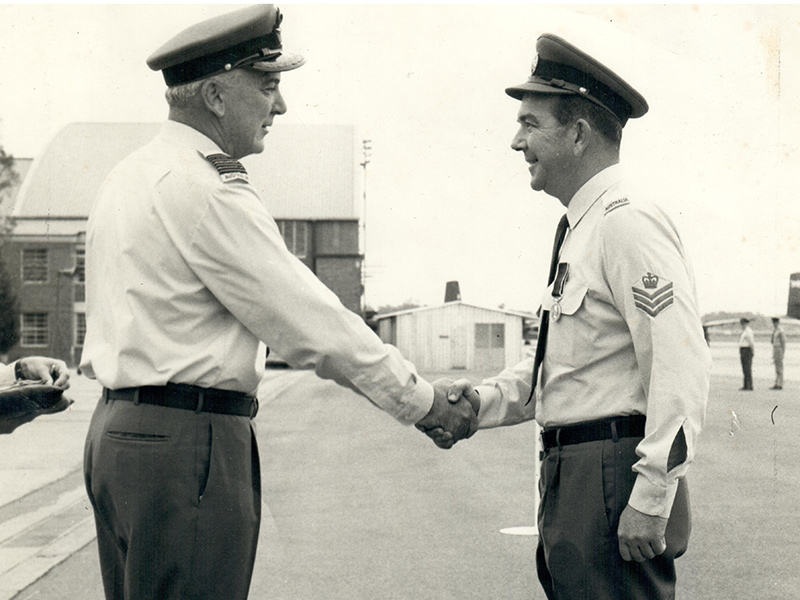 A photo of Esven Fenton in the RAAF.