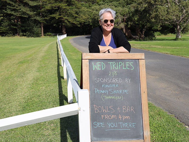 NSW Minister for Environment, Penny Sharpe visits Lord Howe Island Bowls Club