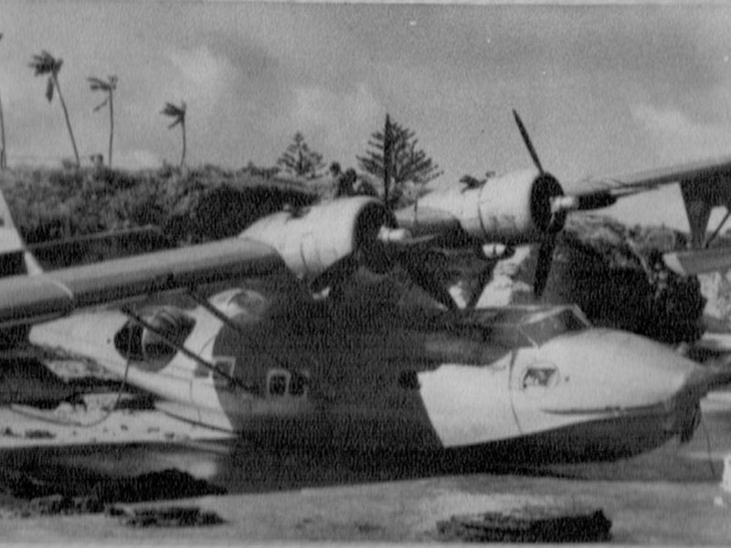 Two images of the Qantas Catalina on the beach and badly damaged after the wild weather on the 23rd June, 1949. Top - rare Super 8 footage from DVD “From the Sea to the Sky”; at bottom a photo from the Kirby Family collection.