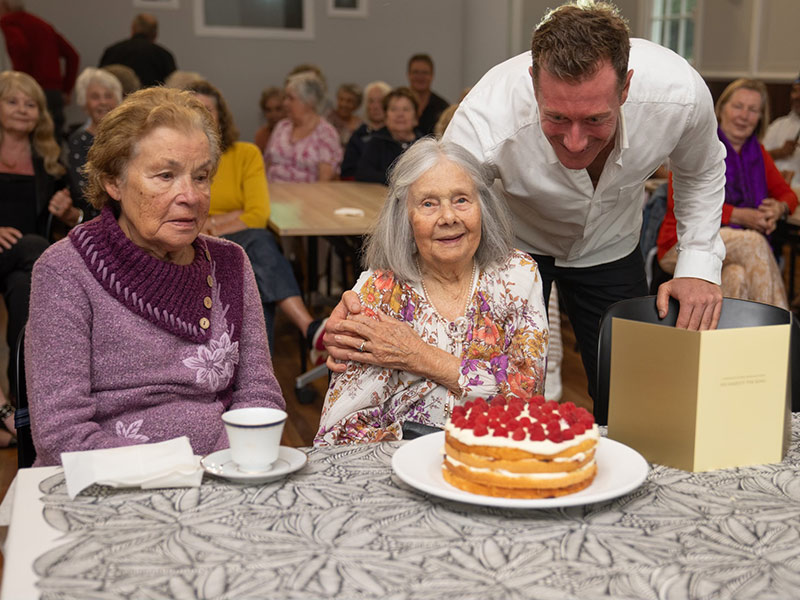 Lord Howe Island resident Lois Whistler celebrates her 100th Birthday